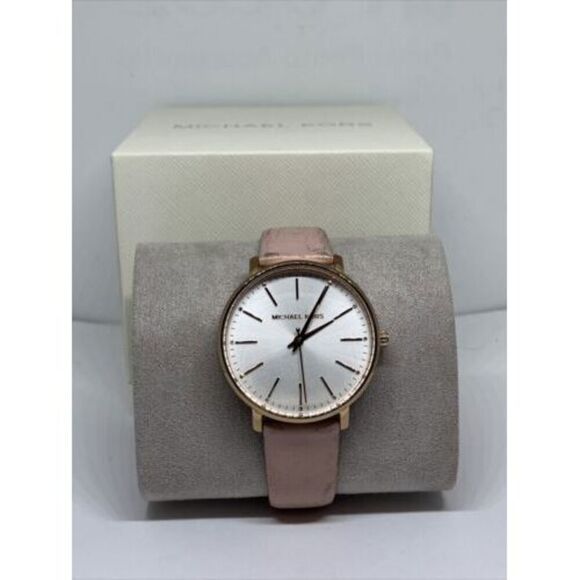 Michael Kors Pyper MK2741 Women's Pink Leather Analog Dial Quartz Watch JSD121 - Picture 1 of 11